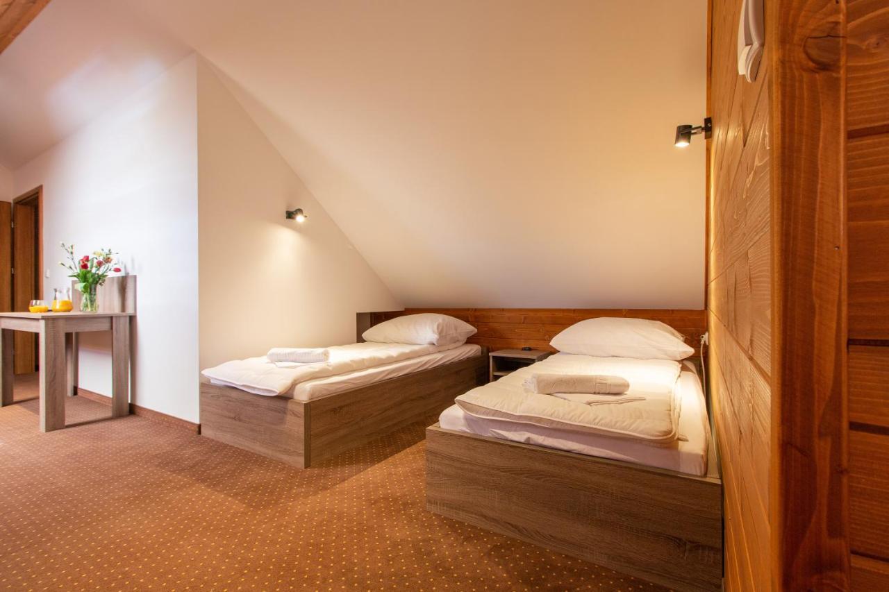Apartamenty U Semlow 샤플라리 외부 사진