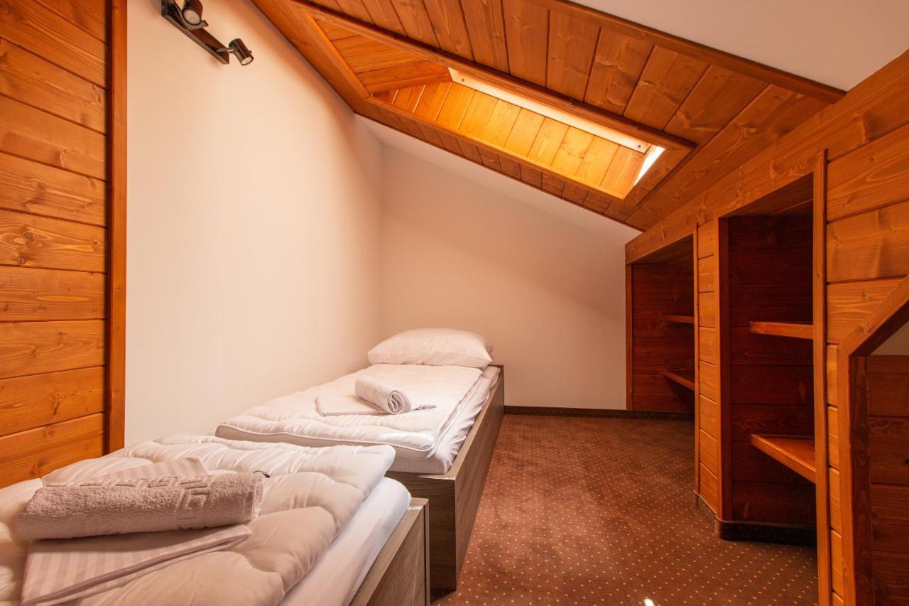 Apartamenty U Semlow 샤플라리 외부 사진